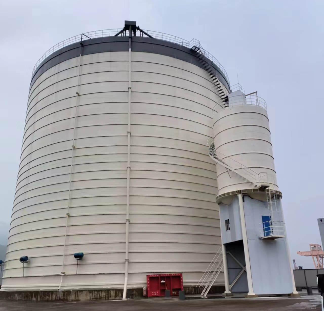 盐田10万吨水泥钢板库